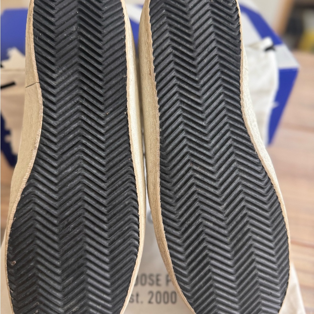 Golden Goose Men's superstar sneakers - Picture 10 of 15
